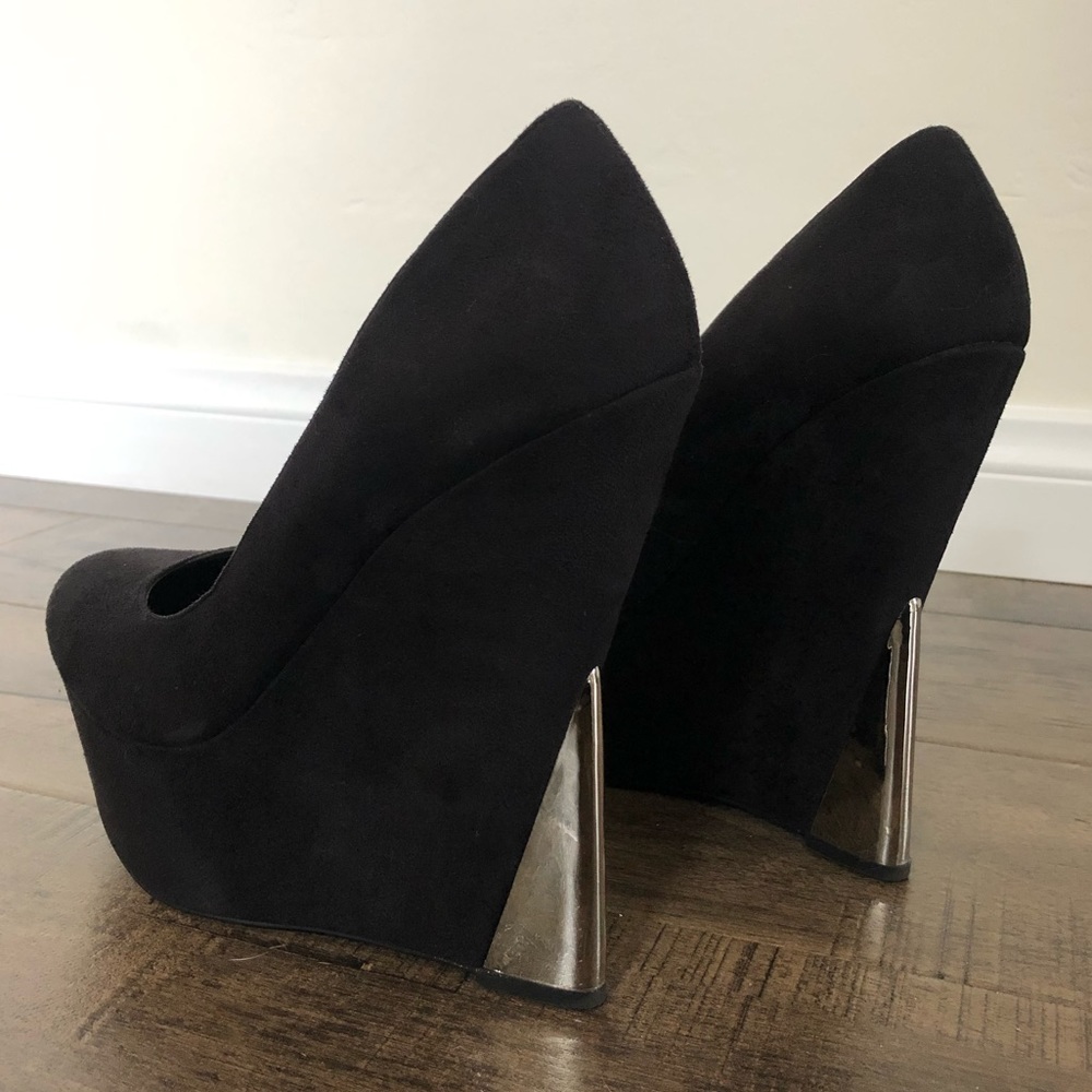 Wild Pair Black Wedges with Silver Accents